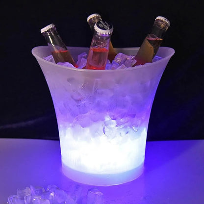 Hielera Rumba LED - Tu fiesta cambia cuando se prende la hielera.