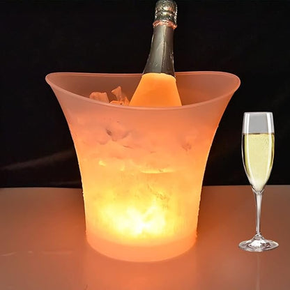 Hielera Rumba LED - Tu fiesta cambia cuando se prende la hielera.